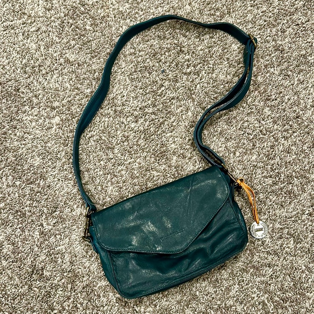 Wanderers Travel Co., The Vienna, Leather Crossbody Handbag in Azurra